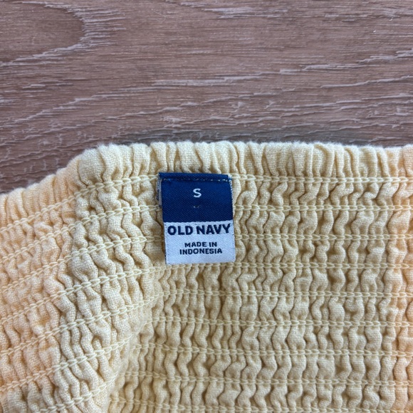 Old Navy Butter Yellow Fit & Flare Linen-Blend Midi Dress Color:Sweet Butter - Picture 5 of 8